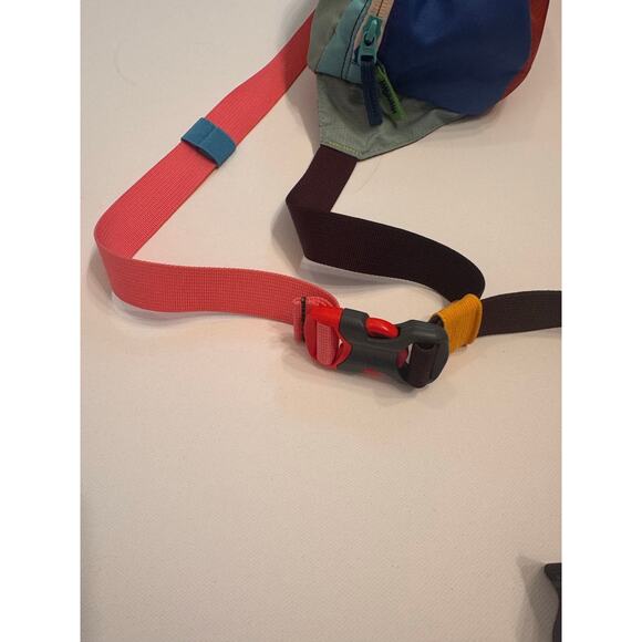 Cotopaxi Bataan Multicolor Belt Bag Fanny Pack 3L - Picture 8 of 8
